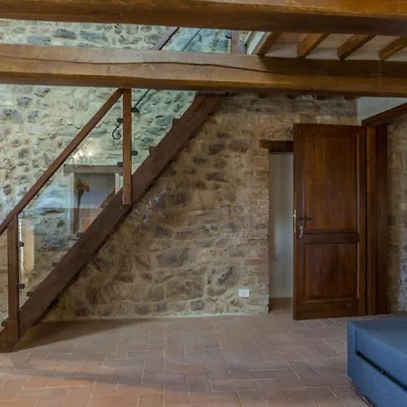 Villa Santa Illuminata 20, Emma