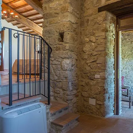 Santa Illuminata 20, Emma * Massa Martana