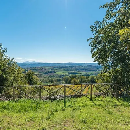 Santa Illuminata 20, Emma Villa *