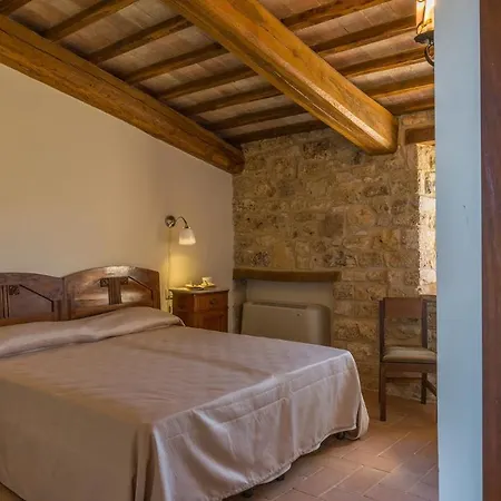 Santa Illuminata 20&12 Villa