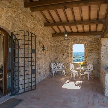 Villa Santa Illuminata 20, Emma