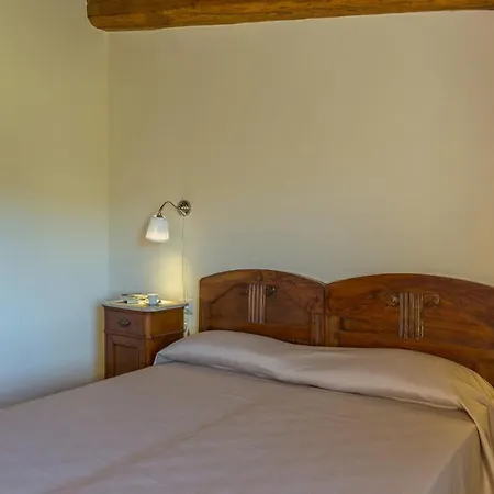 Santa Illuminata 20, Emma Villa Massa Martana