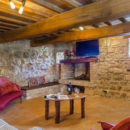 Santa Illuminata 20, Emma *