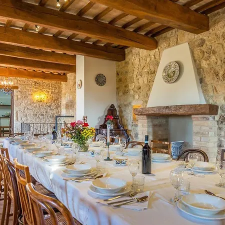 Villa Santa Illuminata 20, Emma