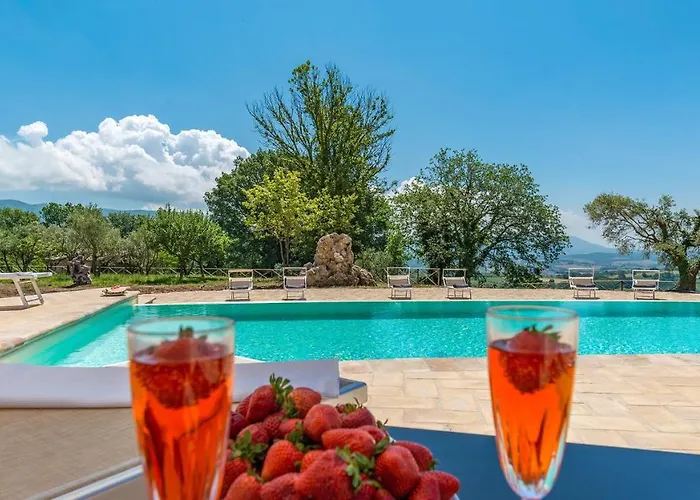 Villa Santa Illuminata 20, Emma *