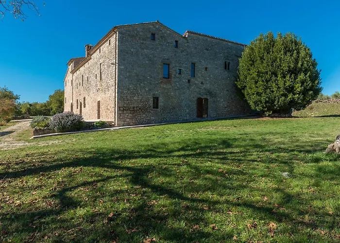 Villa Santa Illuminata 20, Emma