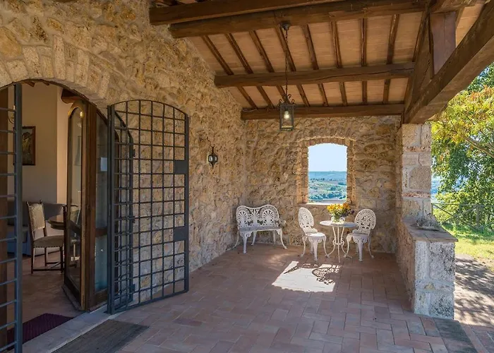 Villa Santa Illuminata 20, Emma