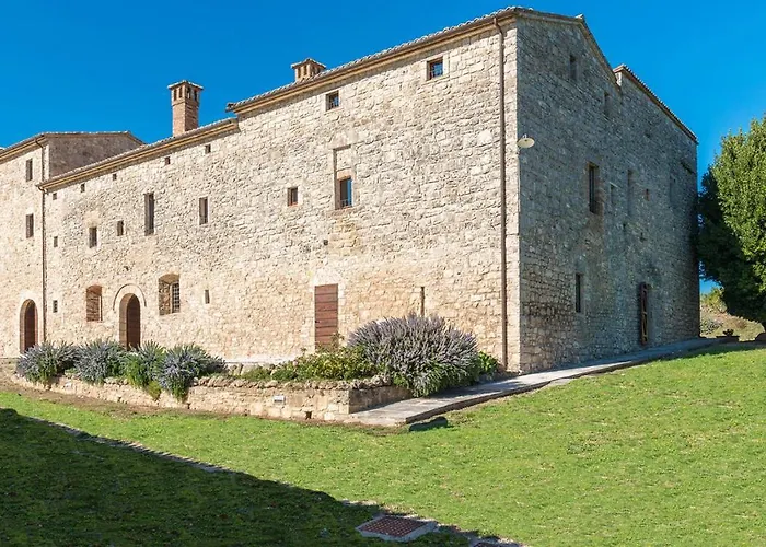 Santa Illuminata 20, Emma *